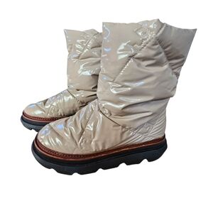​Tory Burch Quilted Patent Puffer Snow Boots Beige Nude Winter Waterproof 7.5